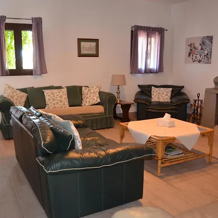 Cortijo Rosario Bed & Breakfast *